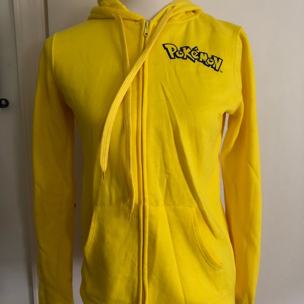 Unisex Pokémon sweatshirt Sz M
